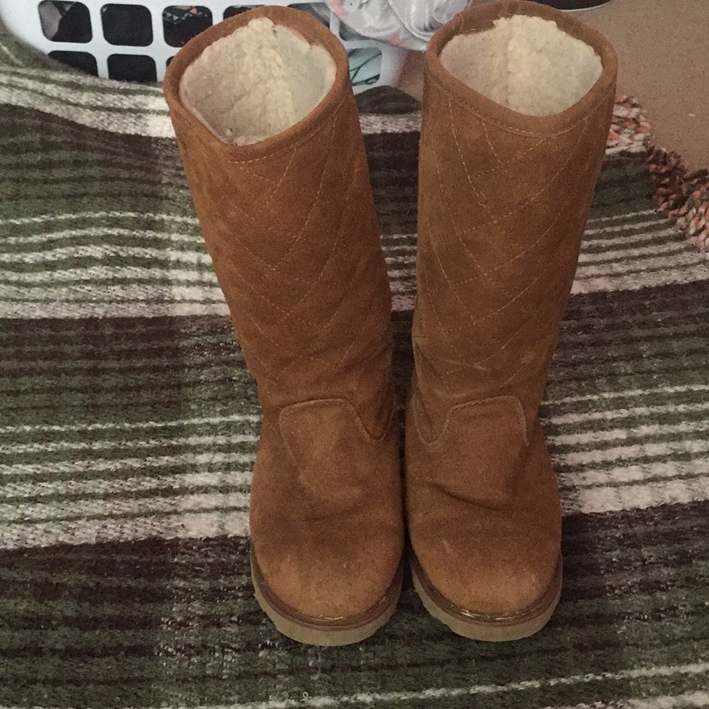 Bear paw winter boots